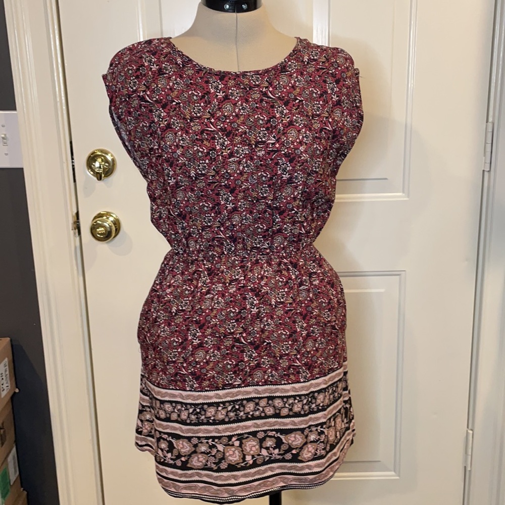 Lightweight rayon floral dress, lined skirt